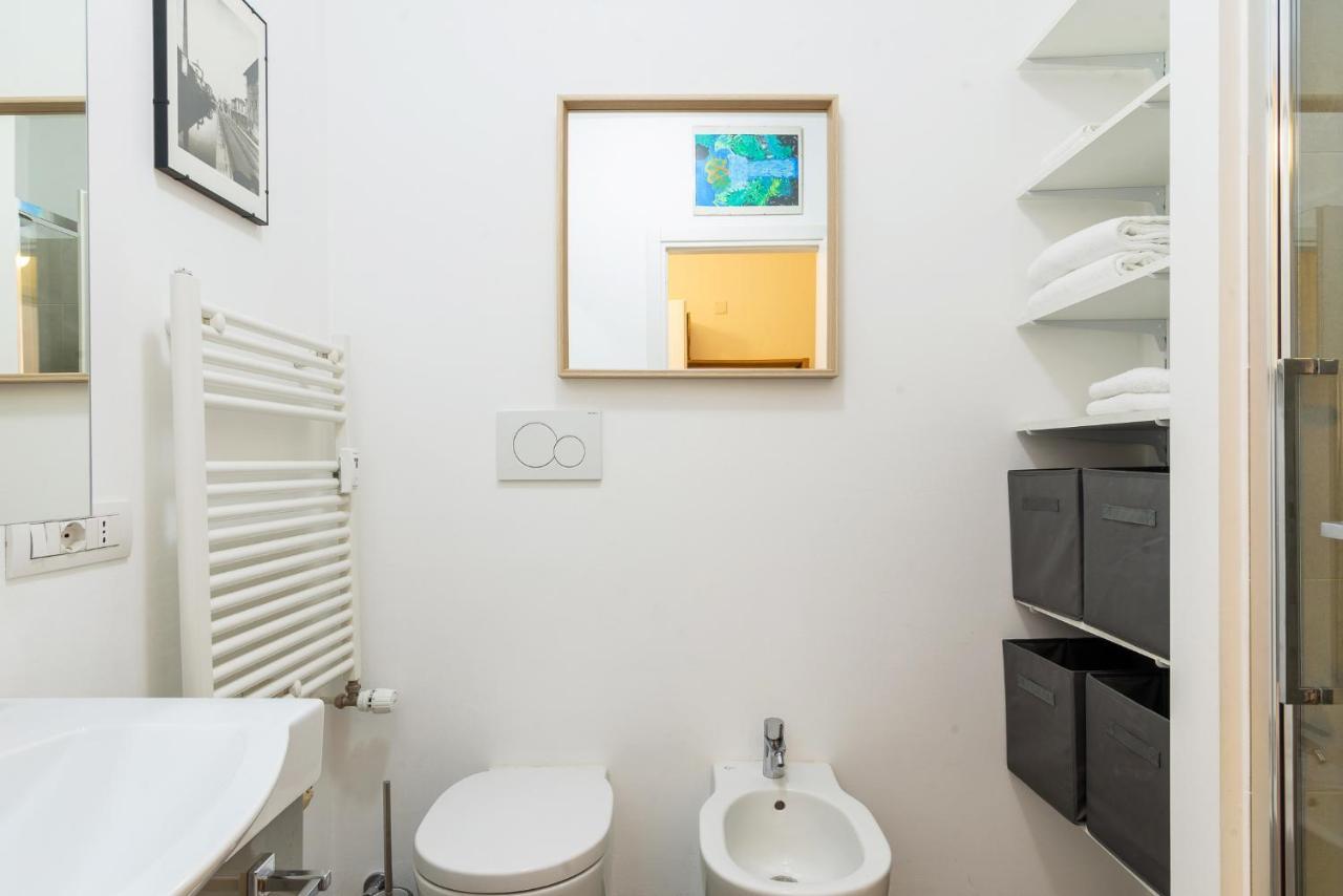 Joivy Homey 1-Bed With View Near Citylife Milano Esterno foto