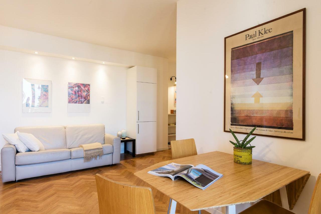 Joivy Homey 1-Bed With View Near Citylife Milano Esterno foto