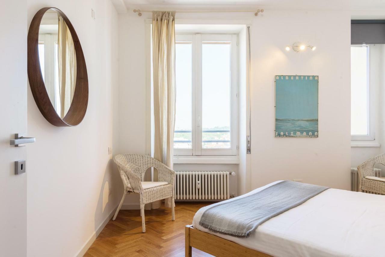 Joivy Homey 1-Bed With View Near Citylife Milano Esterno foto